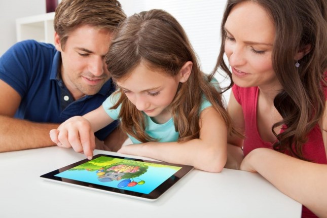Caution Against Using Touchscreen And Voice Services As Babysitters